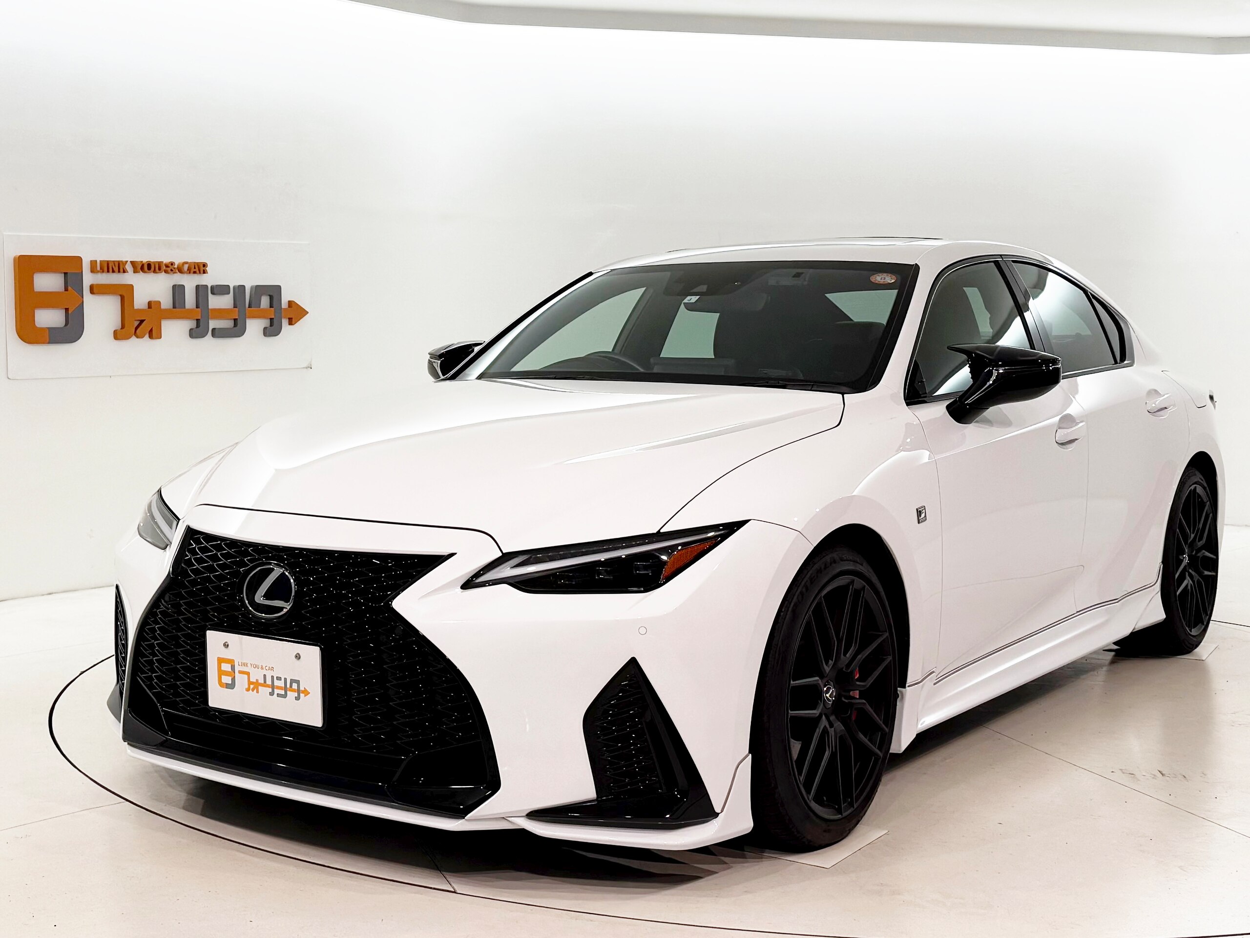 lexus